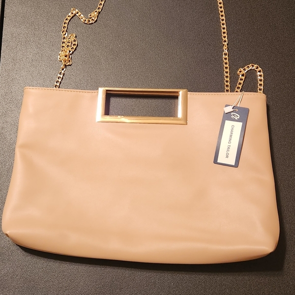 Charming Tailor magnetic clutch purse. With chain shoulder strap. Beige - Picture 1 of 1